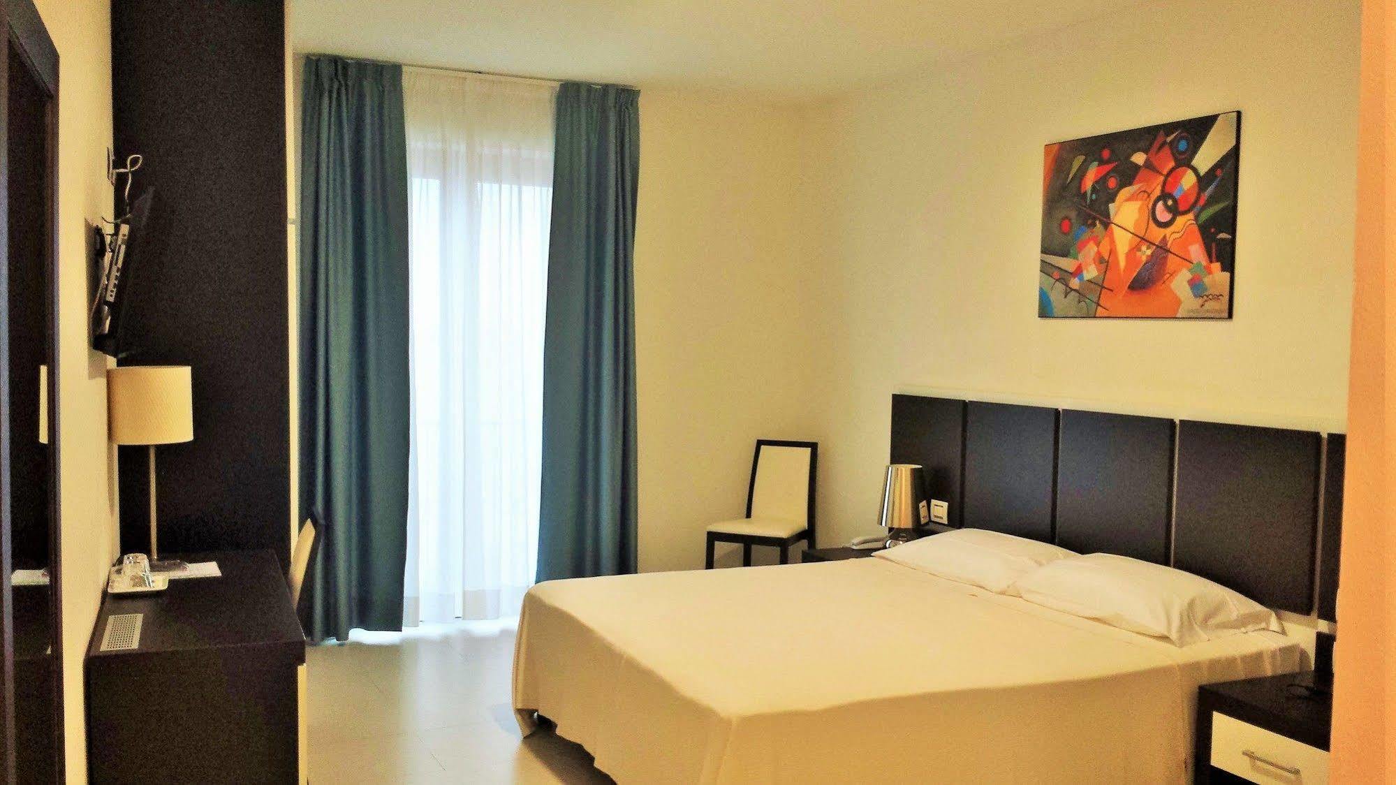 Buddi Hotel 플라타모나 외부 사진